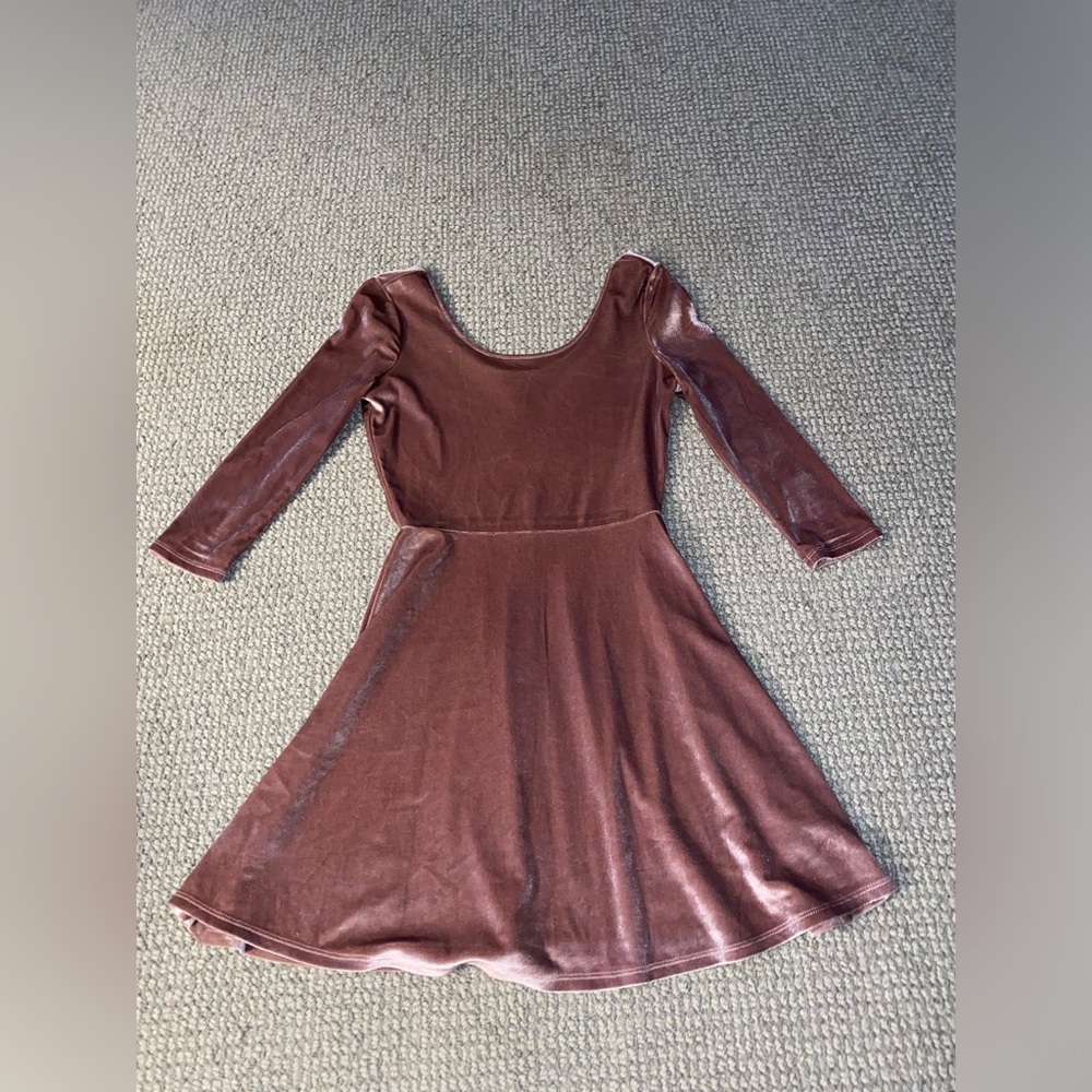 WANT AND NEED BRAND PINK VELVET DRESS SIZE XS